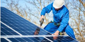 Installation Maintenance Panneaux Solaires Photovoltaïques à Moustier